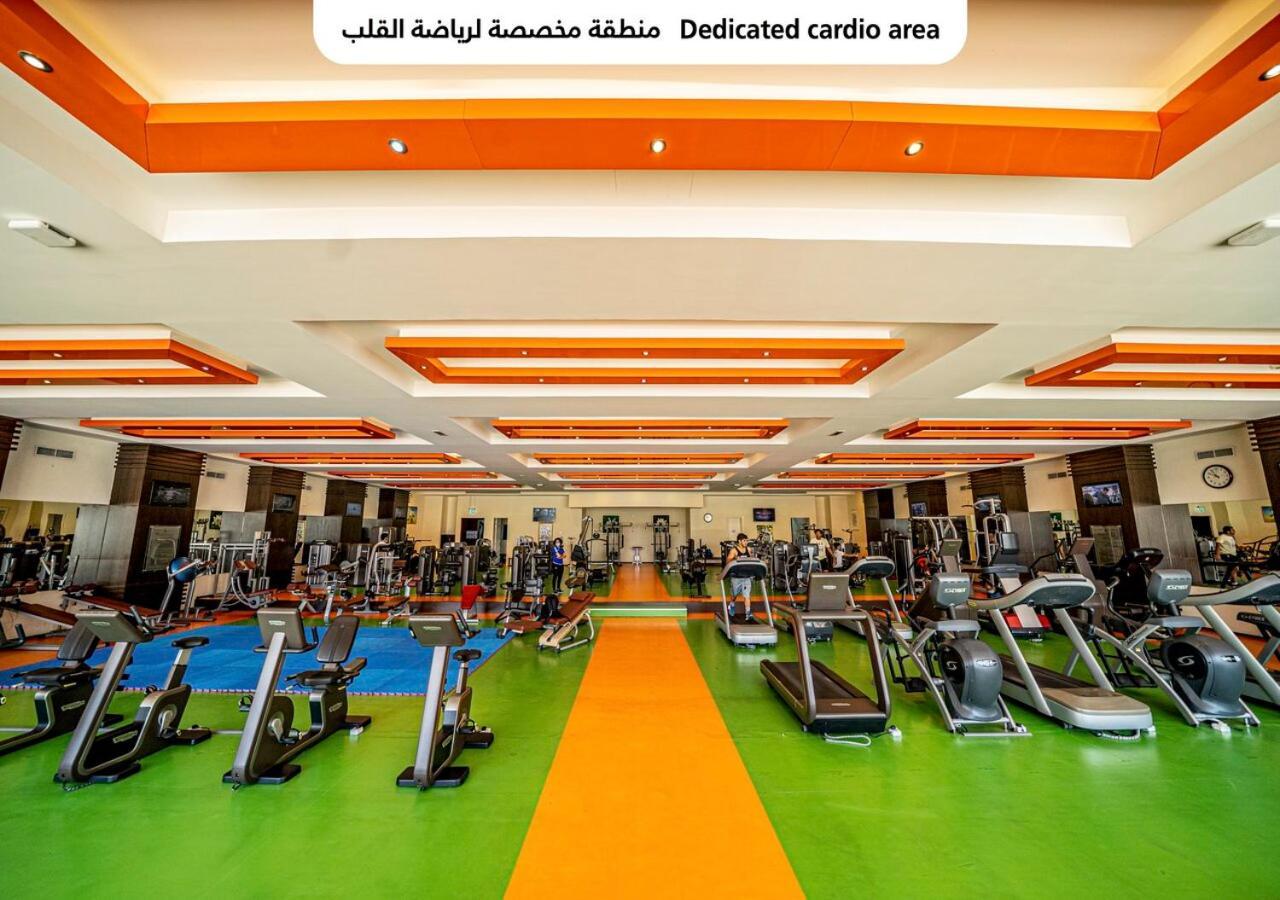 Officers Club & Hotel Abu Dhabi Eksteriør bilde Dedicated cardio area